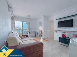 Apartament a Las Piscinas Naturales. Apartamento con terraza, en la provincia de alicante, en la ciud