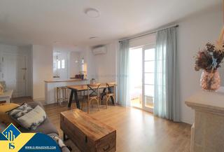 Apartament a La Veleta. Apartamento reformado con terraza, en la provincia de alicante,