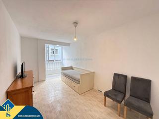 Apartament a Zona Playa del Cura. Estudio con piscina comunitaria, en la provincia de alicante, en