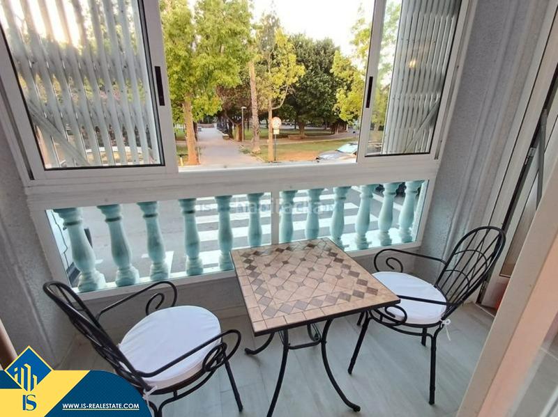 Foto 7b9dbf24-e06e-4cd9-8410-58eba3c5fb7b. Apartamento  renovado con piscina comunitaria, en la provincia de alicante, en la ciudad , en la zona de playa del ace en Torrevieja