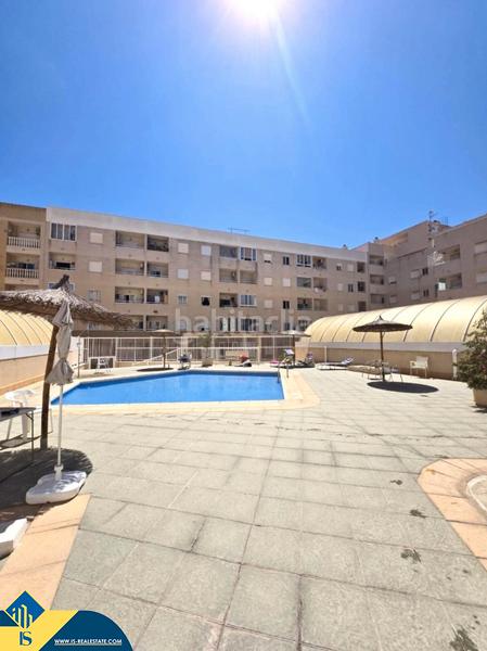 Foto 717faedb-7446-4542-8a98-98a217ca83a6. Appartement mit heizung parking pool in Antonio Machado Torrevieja