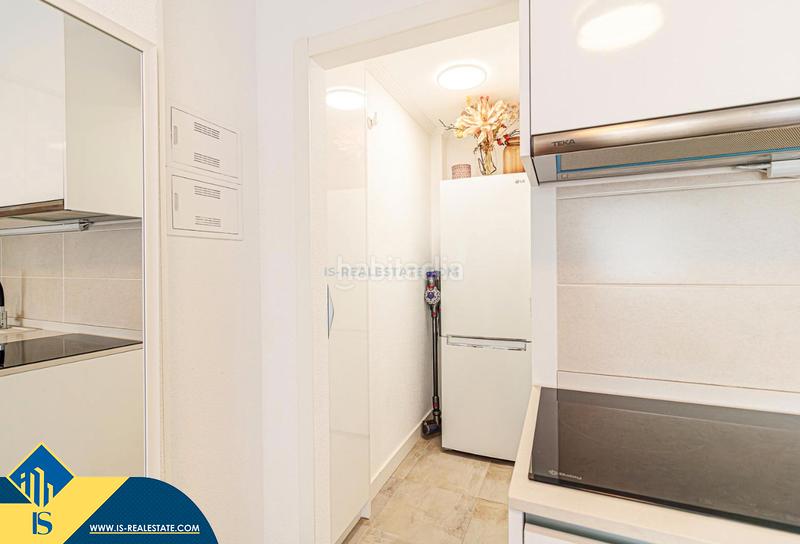 Foto c2ba69c7-0a00-43db-b48a-a89f2ed74412. Duplex with heating parking in nueva Torrevieja Torrevieja