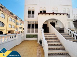 Maison à Gaspar Perelló. Casa con terraza, en la provincia de alicante, en la ciudad de t