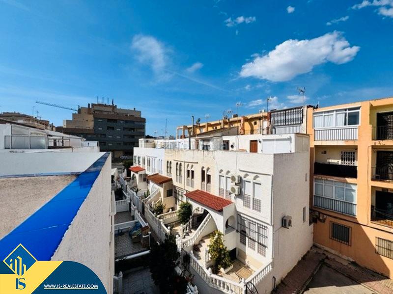 Foto 4582bdcd-106a-408d-8ca8-ff55936df2d6. Casa con riscaldamento in Gaspar Perelló Torrevieja