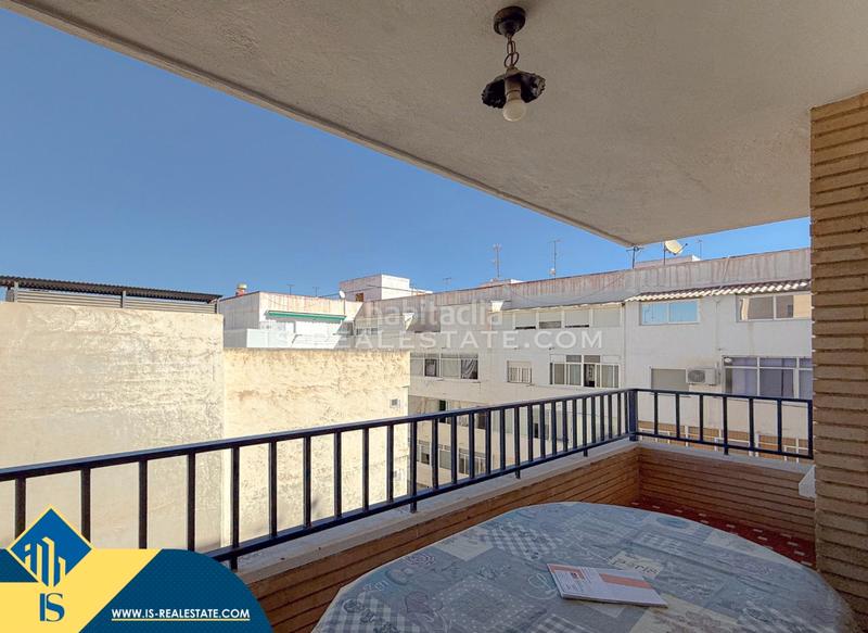 Foto 14f2a53c-984a-4988-ba88-79bf5facc6e3. Piccolo appartamento con riscaldamento in Las Piscinas Naturales Torrevieja