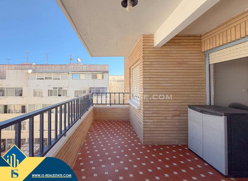 Foto 32a3b9a3-ef62-4b4d-8442-5d2258faf459. Piccolo appartamento con riscaldamento in Las Piscinas Naturales Torrevieja