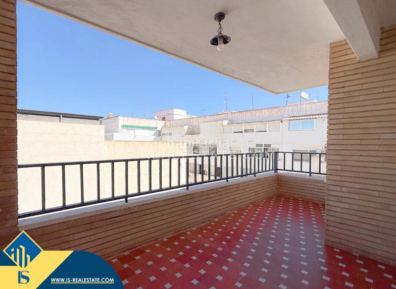 Foto ef01e5c5-9324-4925-bcca-c27d96214f04. Piccolo appartamento con riscaldamento in Las Piscinas Naturales Torrevieja