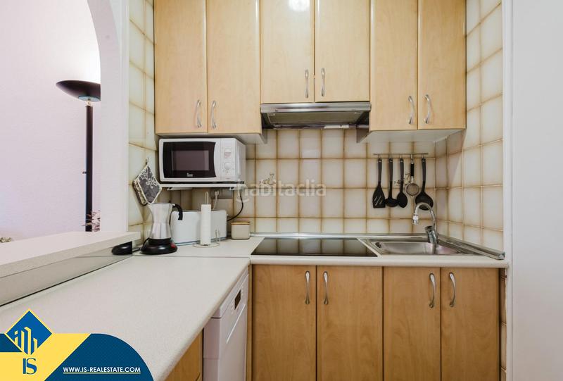 Foto 04182946-71ea-41d4-a22e-bdf1b53f2051. Casa bungalow con piscina comunitaria, en la provincia de alicante, en la ciudad , en la zona de Playa de los Náufragos. 3 en Torrevieja