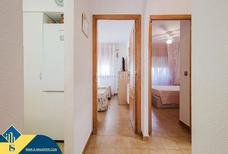 Foto 6d55815e-21e1-4d1e-afb9-731c313599ee. Casa bungalow con piscina comunitaria, en la provincia de alicante, en la ciudad , en la zona de Playa de los Náufragos. 3 en Torrevieja