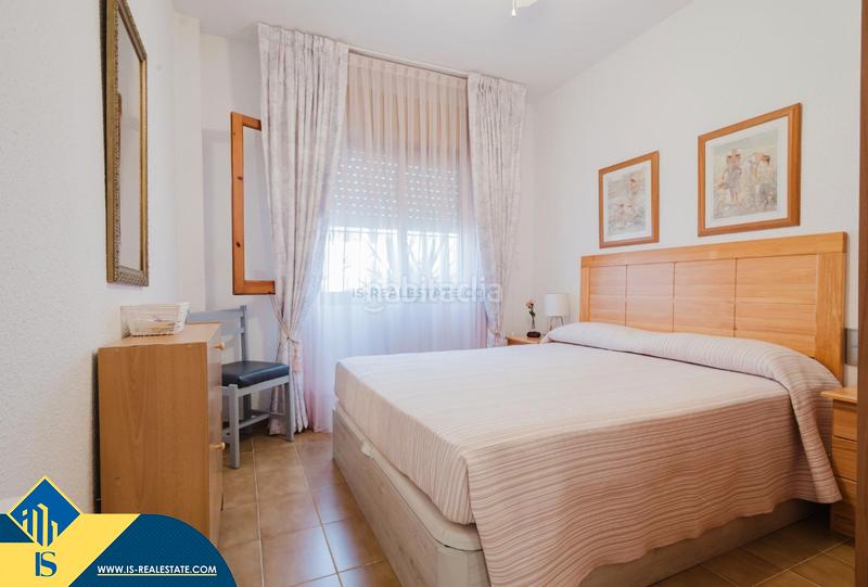 Foto d33db220-3ed7-43c6-818c-4d041b98c9ba. Casa bungalow con piscina comunitaria, en la provincia de alicante, en la ciudad , en la zona de Playa de los Náufragos. 3 en Torrevieja