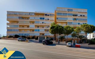 Apartament a Torreblanca. Apartamento con piscina comunitaria, en la provincia de alicante