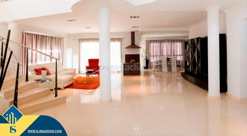 Foto 0278b9e6-a98d-4e74-84f5-49c9ffea6448. Chalet mit parking pool in Cabo Roig Orihuela