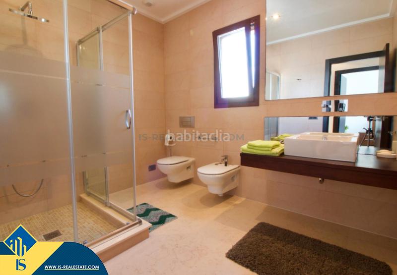 Foto 15df157a-b427-41ce-b5a7-761c14c25d2b. Chalet mit parking pool in Cabo Roig Orihuela