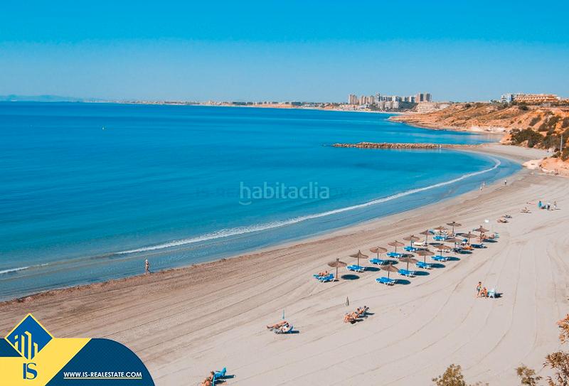 Foto 5319b5eb-8d99-4b98-b973-62e3b6824a61. Chalet mit parking pool in Cabo Roig Orihuela
