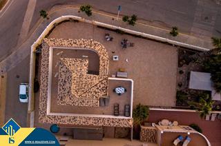 Chalet à Zona Carrefour - Urbanizaciones. Villa con piscina comunitaria, en la provincia de alicante, en l