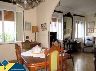 Pis a Barrio del Centro. Apartamento con terraza, en la provincia de alicante, en la ciud