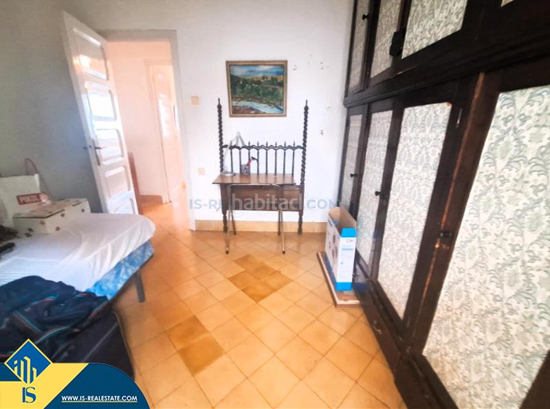 Foto 3c08198f-3118-4844-b600-807f7a80ebbe. Flat in Barrio del Centro Alicante