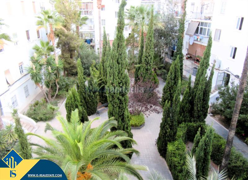 Foto 575140fb-2ef2-4fb7-8eee-cbcc23c104c8. Flat in Barrio del Centro Alicante