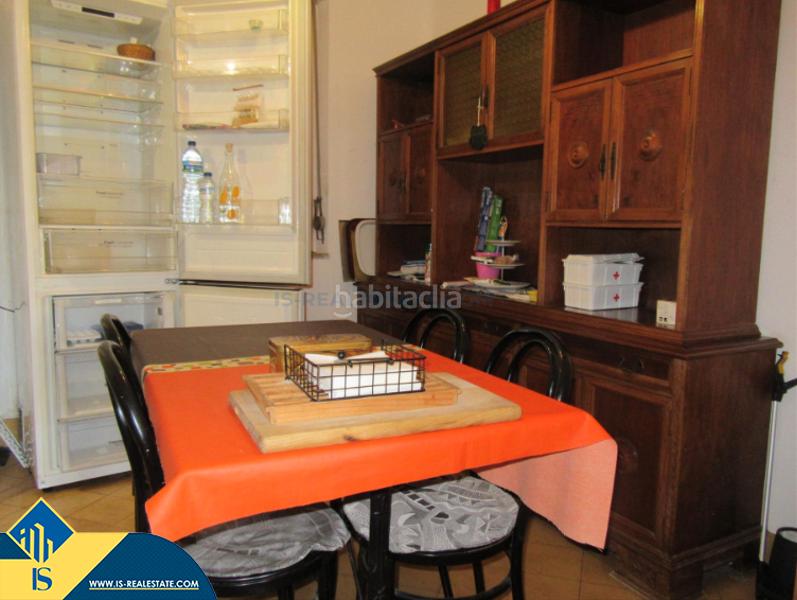 Foto eec33a81-c962-4990-8e35-af854e5c0358. Flat in Barrio del Centro Alicante