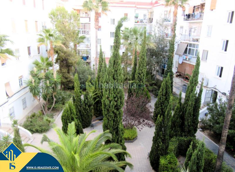 Foto f4952cdb-40c0-4408-8306-8e3ed0a336c2. Flat in Barrio del Centro Alicante