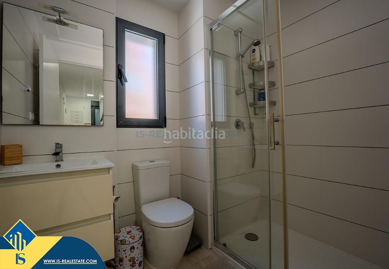 Foto f1a6cfa9-ce4f-4d0c-b96d-f9461d4796f6. Pis amb aparcament piscina a Cañada del Molino Torrevieja