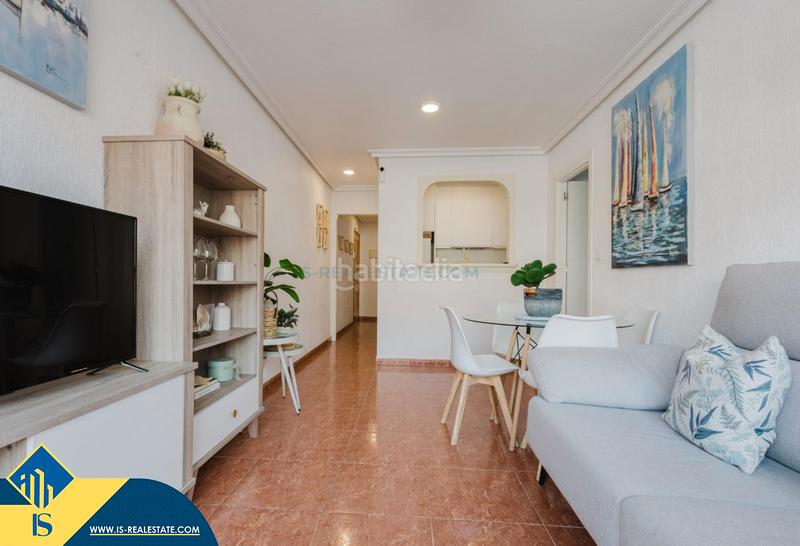 Foto 1bfae9b6-30fe-4e4e-9b5e-20e82895391d. Appartement avec chauffage dans Antonio Machado Torrevieja