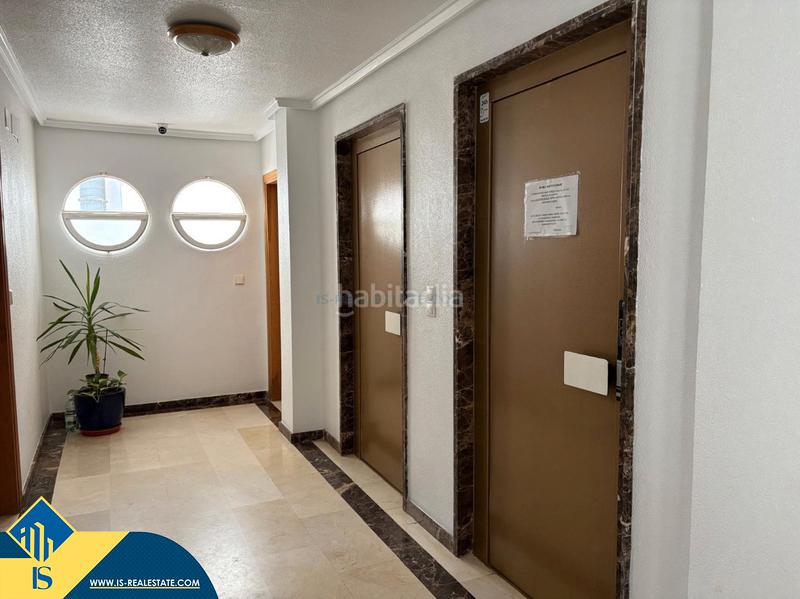 Foto 609a31d1-c856-43a1-87f5-ca5e41d8952e. Ático  con terraza, en la provincia de alicante, en la ciudad , en la zona de playa de los locos. 1 habitación | 73 m² en Torrevieja