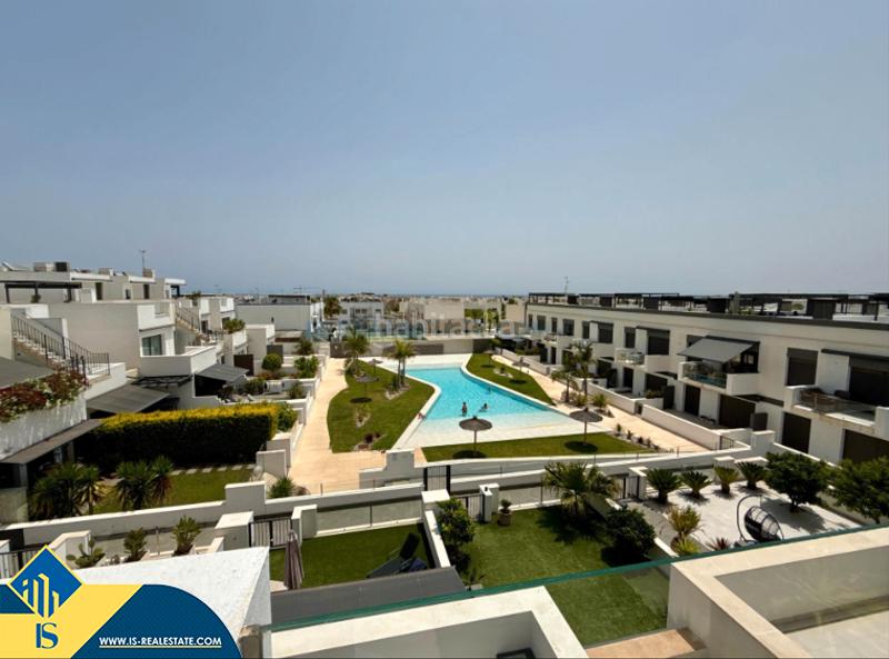 Foto 2a0a1d9d-023d-4a69-9af7-314e510b3ac6. Attique avec parking piscine dans San Agustín Alicante