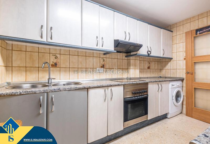Foto f427fea3-d5f8-4e1f-aad3-58fe311d9128. Etagenwohnung in Casco Antiguo - Puerto Benidorm