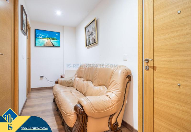 Foto f9aa1104-cc26-40b9-b969-49d1f079198a. Etagenwohnung in Casco Antiguo - Puerto Benidorm