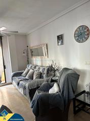 Appartement à Pueblo. Apartamento con terraza, en la provincia de alicante, en la ciud