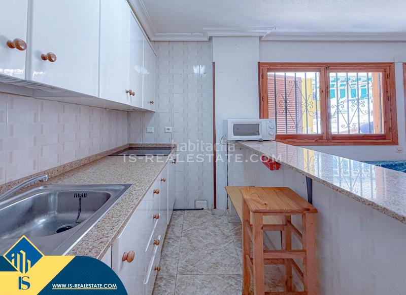 Foto 06e93b3b-6c5b-4662-9a27-e7c4cf30d456. Casa amb calefacció piscina a Los Europeos Torrevieja