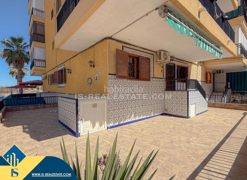 Foto 41d79854-5408-4726-aeb8-ac61ff4b0705. Casa amb calefacció piscina a Los Europeos Torrevieja