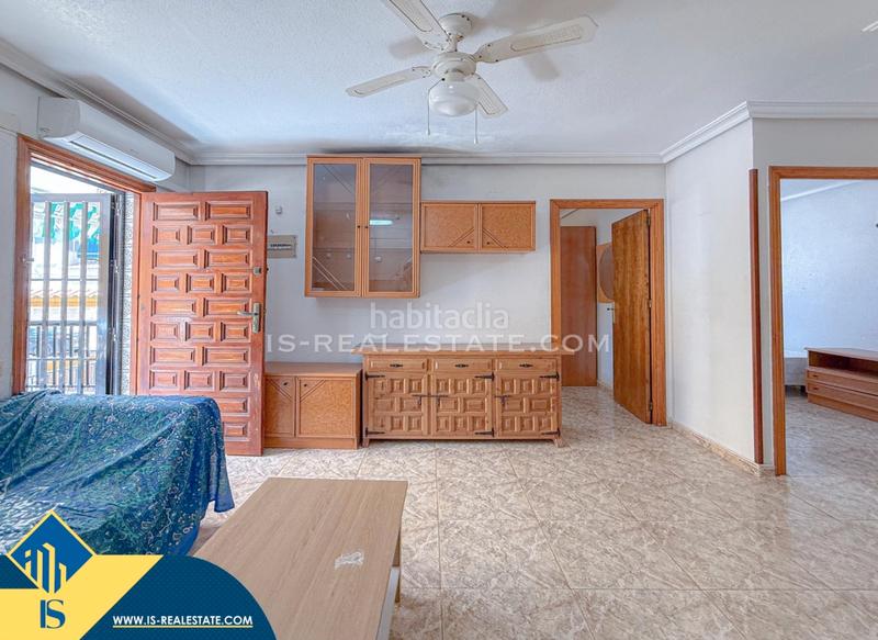 Foto 4b221ce7-9cf9-4f35-a1b4-bcd292f35eac. Casa amb calefacció piscina a Los Europeos Torrevieja