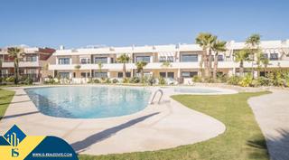 Casa en Playa de los Náufragos. Apartamentos en construcción, en la provincia de alicante, en la