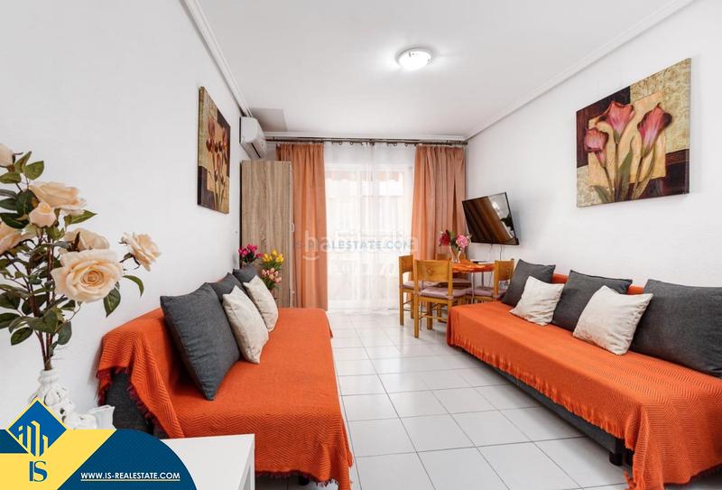 Foto 005e3887-4436-47e1-a0bd-32238c415ede. Estudio  cerca del mar, en la provincia de alicante, en la ciudad . 1 habitación | 32 m² | 600 metros del mar en Torrevieja