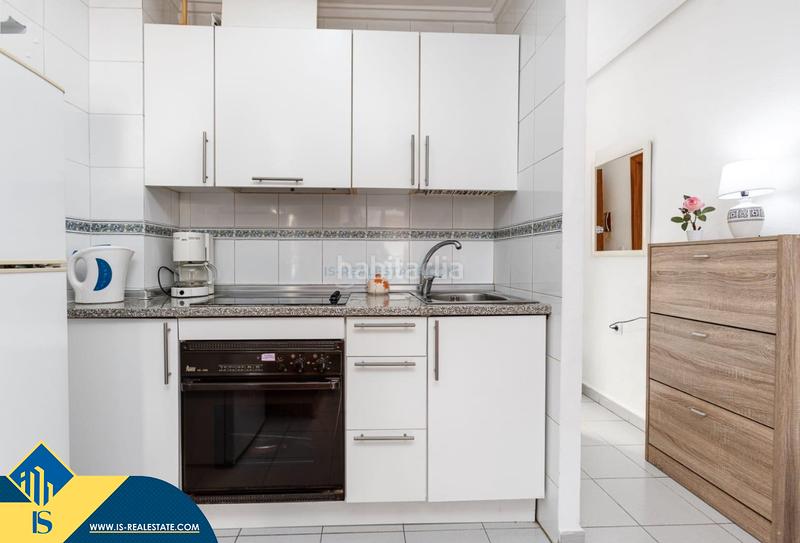 Foto 085b22d2-69ac-44ae-8771-732bea851647. Estudio  cerca del mar, en la provincia de alicante, en la ciudad . 1 habitación | 32 m² | 600 metros del mar en Torrevieja
