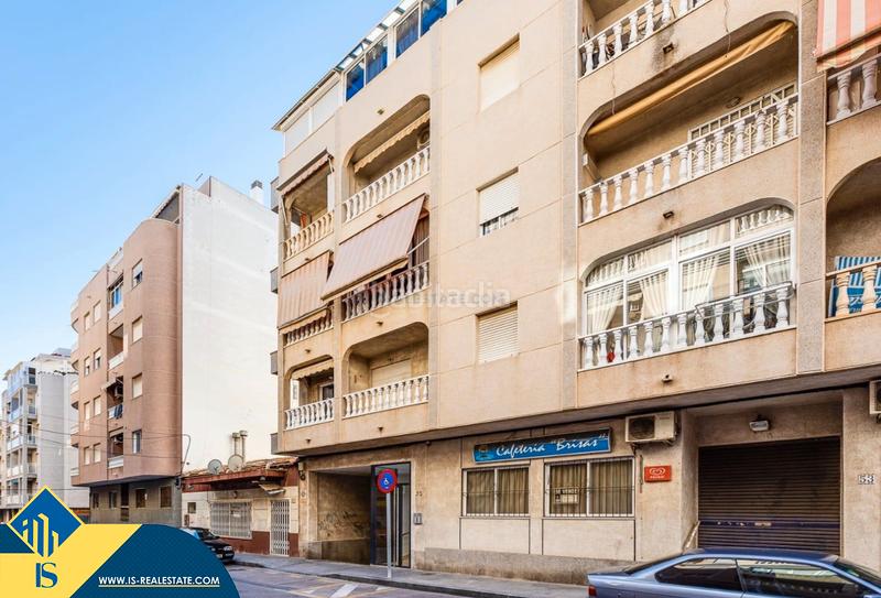 Foto ecfec5bd-dd7d-472a-9b17-372a30885614. Estudio  cerca del mar, en la provincia de alicante, en la ciudad . 1 habitación | 32 m² | 600 metros del mar en Torrevieja