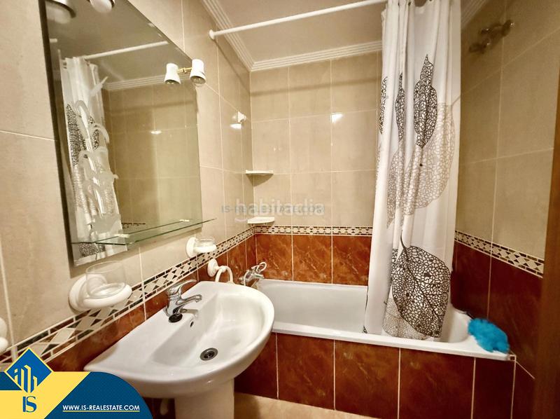 Foto e3c8fd27-8bf6-4a53-8a2d-b6d3936aff10. Apartment with heating pool in Parque de las Naciones Torrevieja