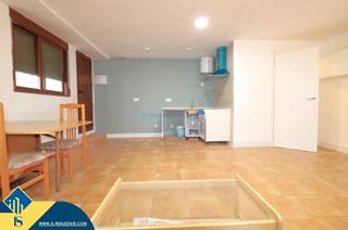Estudi a Puerto Deportivo. Estudio cerca del mar, en la provincia de alicante, en la ciudad