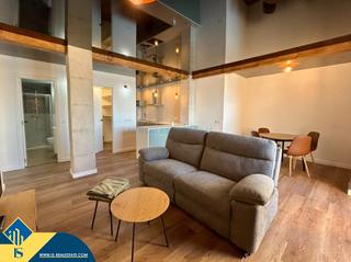Appartement à El Acequión. Apartamento con terraza, en la provincia de alicante, en la ciud