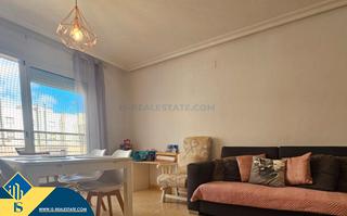 Pis a Las Piscinas Naturales. Apartamento con terraza, en la provincia de alicante, en la ciud