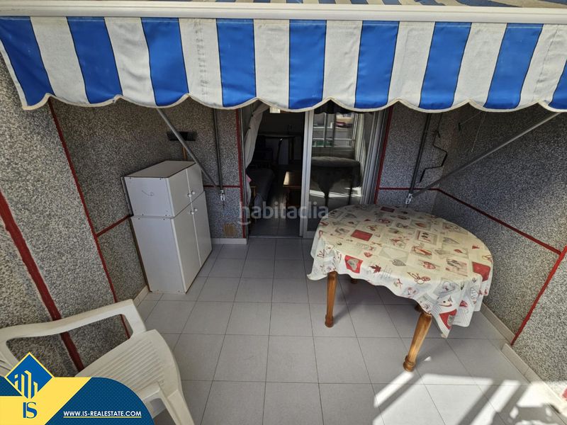 Foto af1f5efe-8f08-49b1-a78a-ee4e9777e24e. Ático  con terraza, en la provincia de alicante, en la ciudad . 1 habitación | 55 m² | 450 metros del mar en Torrevieja
