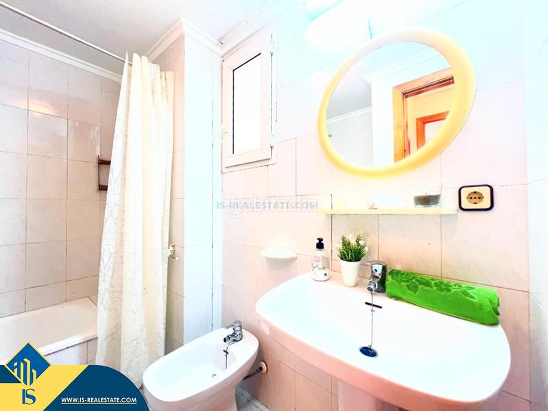 Foto 8bab9d38-b05b-4fcf-bb28-dc72ca6828d5. Appartement avec chauffage parking piscine dans El Acequión Torrevieja