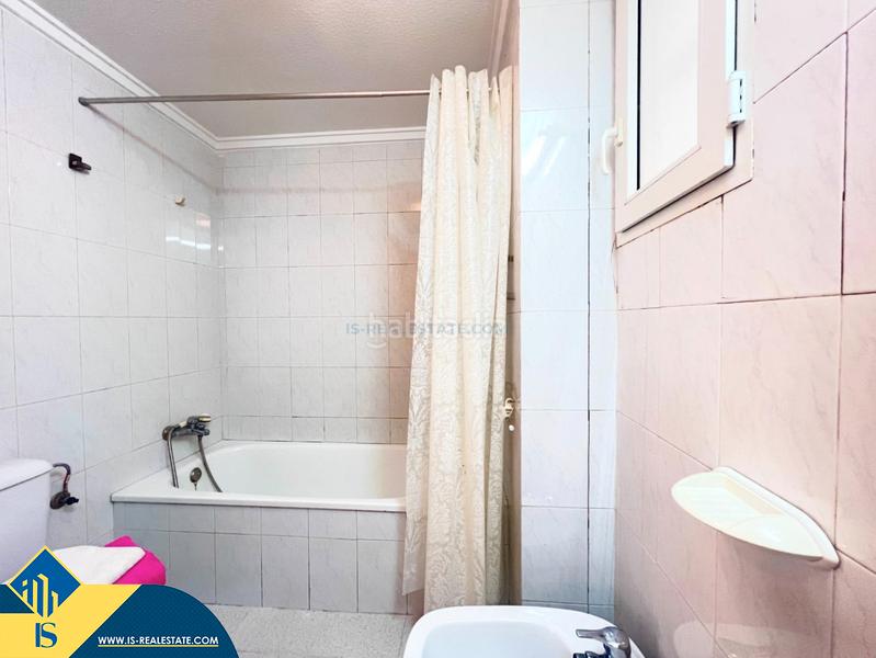 Foto b793d546-c714-403f-8de7-11eab8bcfde2. Appartement avec chauffage parking piscine dans El Acequión Torrevieja