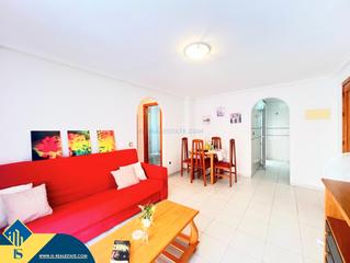 Appartement à El Acequión. Apartamento con piscina comunitaria, en la provincia de alicante
