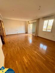 Piso en Centro - Muelle Pesquero. Apartamento con terraza, en la provincia de alicante, en la ciud
