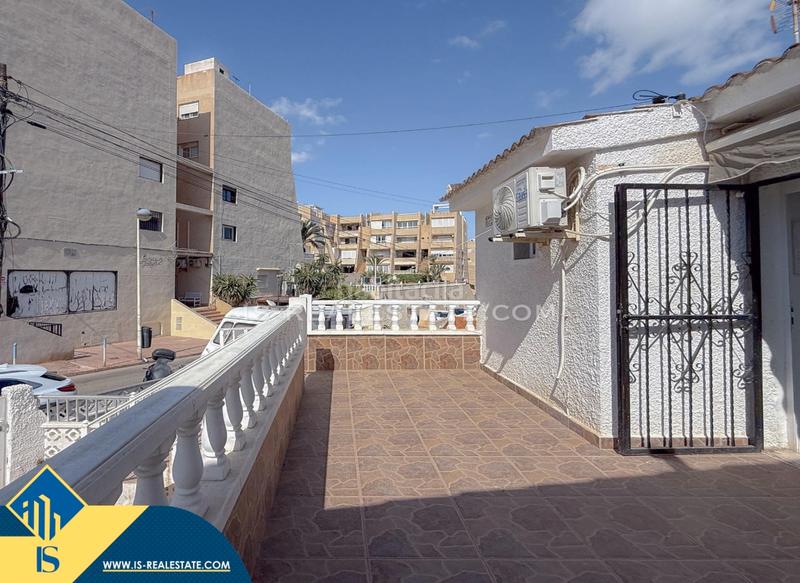 Foto 1757ce4b-2f81-4853-951e-3437b1877b9c. Haus mit heizung in Cabo Cervera Torrevieja