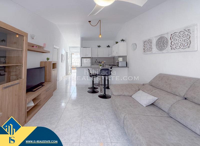 Foto 66633209-1560-4320-b6d9-0f2cf22c6537. Haus mit heizung in Cabo Cervera Torrevieja