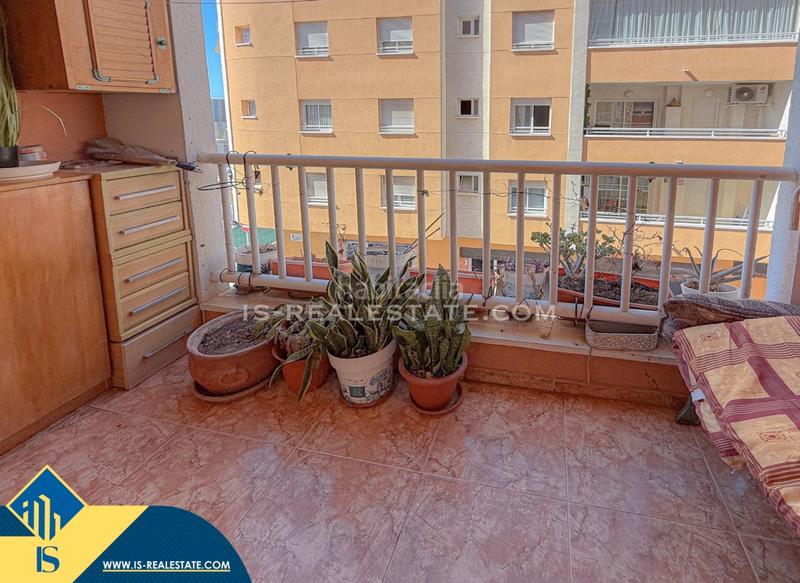 Foto 2e8844e3-f77f-41d2-ac02-5467bcc7d8c4. Apartament amb calefacció aparcament a Antonio Machado Torrevieja